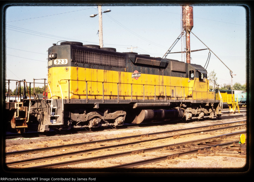 CNW 923